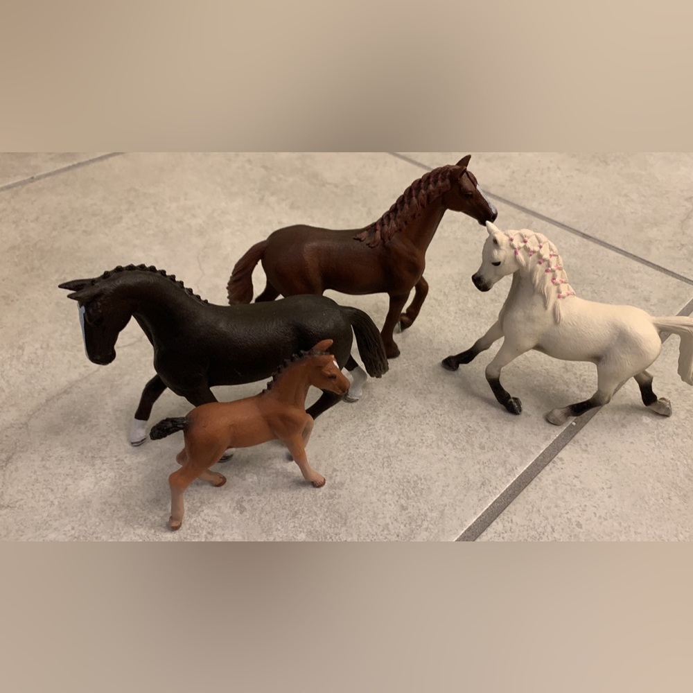 Schleich horse bundle